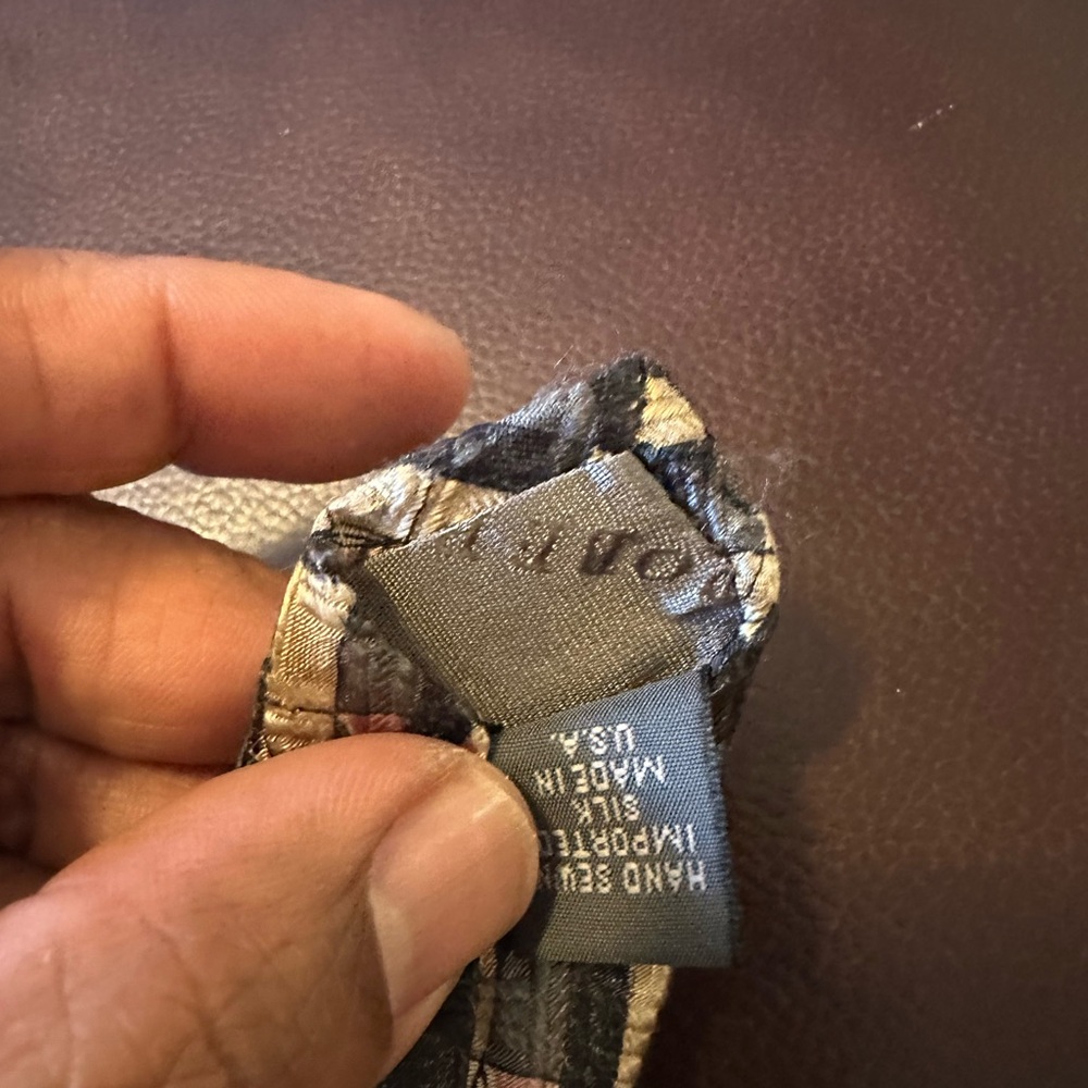 Robert Talbott Black And Gray Geometric Silk Tie - image 6